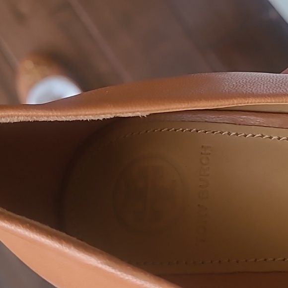 Brand new tory burch camel color - Picture 5 of 6